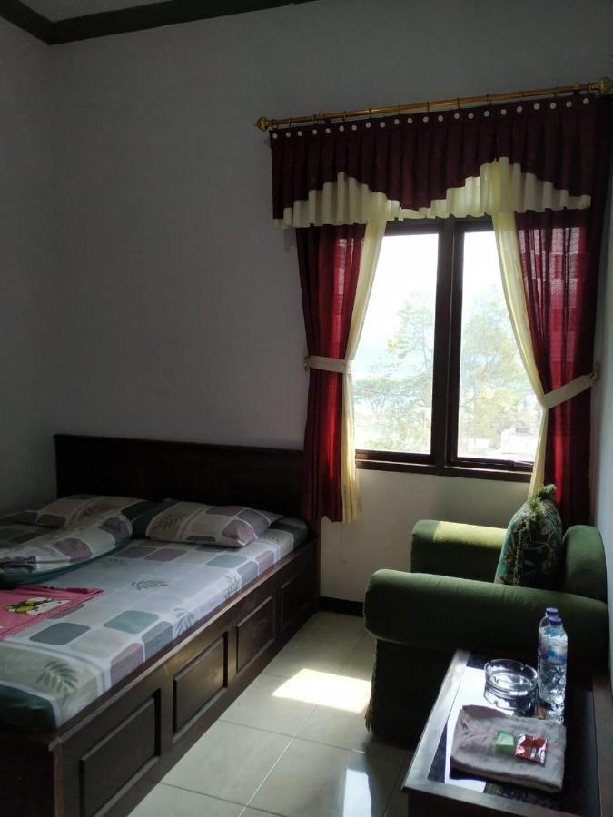 Hotel "Ngebel Indah" Bagian luar foto